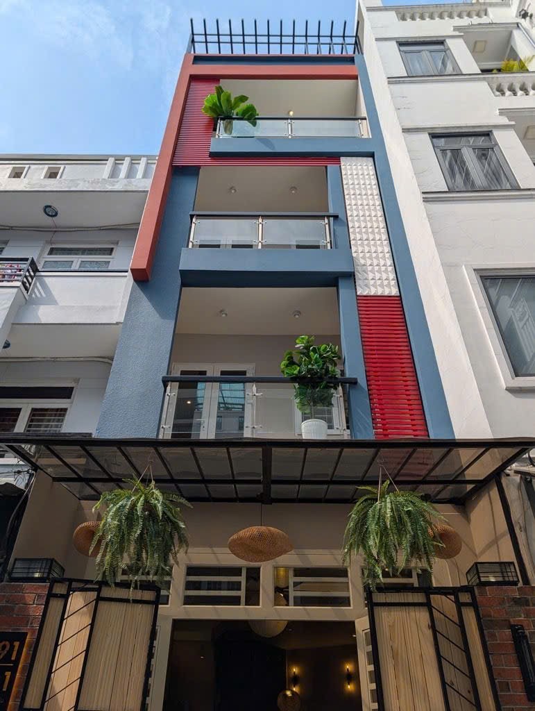 BÁN NHÀ 4 TẦNG PHAM VĂN CHIÊU KHU PHÂN LÔ ĐỒNG BỘ – HẺM 6M XE HƠI VÀO NHÀ.