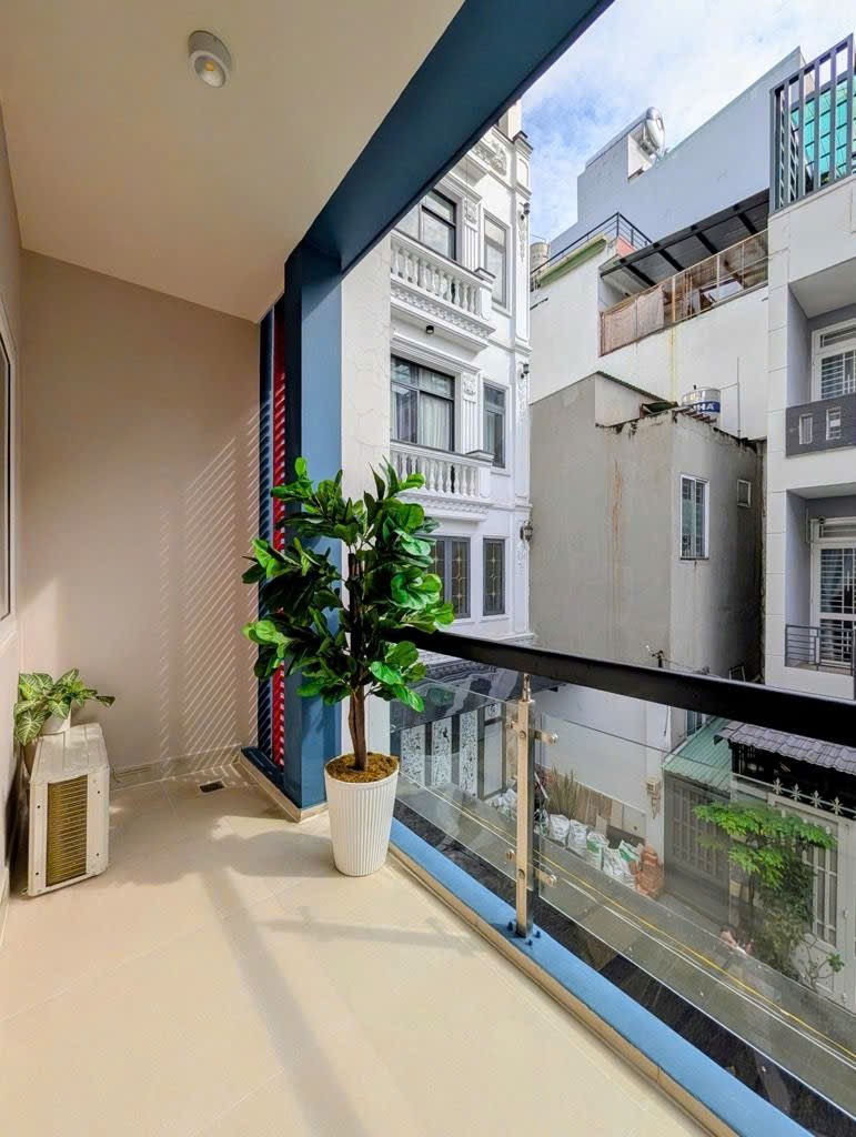 BÁN NHÀ 4 TẦNG PHAM VĂN CHIÊU KHU PHÂN LÔ ĐỒNG BỘ – HẺM 6M XE HƠI VÀO NHÀ.