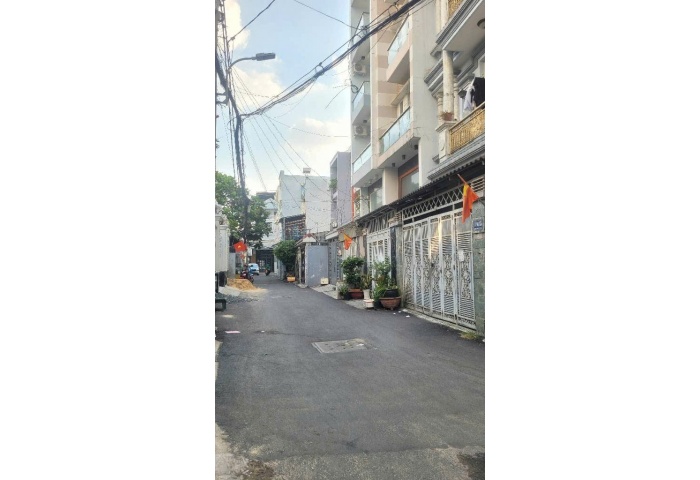 HÊM XE HƠI QUANG TRUNG– 100M² – VỪA Ở VỪA CHO THUÊ – CHÍNH CHỦ 1 ĐỜI 