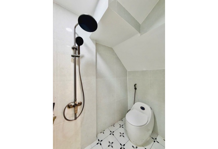 NHÀ ĐẸP TÂN BÌNH, 50M2, HUỲNH VĂN NGHỆ, HẺM OTO ĐỖ CỬA, GẦN HẺM XE TẢI THÔNG