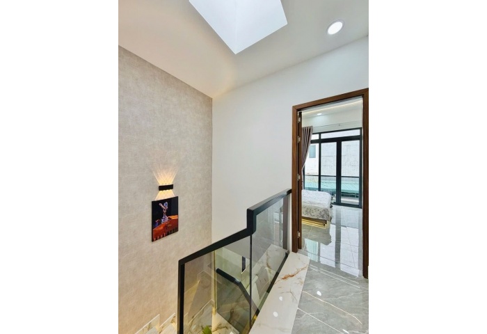 NHÀ ĐẸP TÂN BÌNH, 50M2, HUỲNH VĂN NGHỆ, HẺM OTO ĐỖ CỬA, GẦN HẺM XE TẢI THÔNG