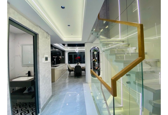 56M2, SIÊU PHẨM 5 TẦNG, NHÀ MỚI ĐẸP FULL NỘI THẤT, HẺM XE TẢI, XE HƠI NGỦ TRONG NHÀ, NỞ HẬU