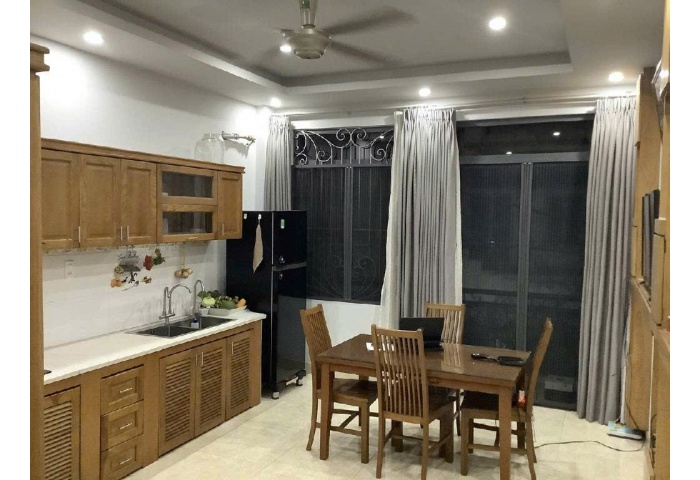 BÁN NHÀ HẺM XE HƠI THÔNG – 1/ PHAN VĂN TRỊ, NGAY EMART – 4 TẦNG, VỊ TRÍ ĐẸP