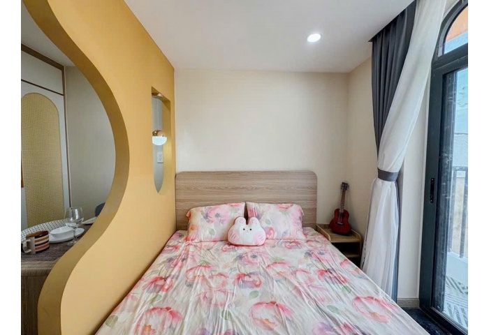 TÒA NHÀ  110m2, GỒM 14 CHDV ĐƯỜNG SỐ 27 GIÂP BÌNH THẠNH – DOANH THU 70TR/THÁNG – HẺM Ô TÔ THÔNG – NHÀ MỚI 100%
